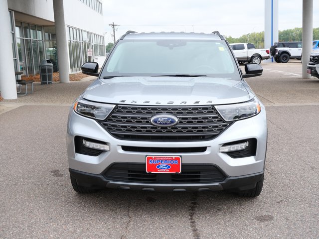 Certified 2023 Ford Explorer XLT w/ Equipment Group 202A AWD/4WD image 2