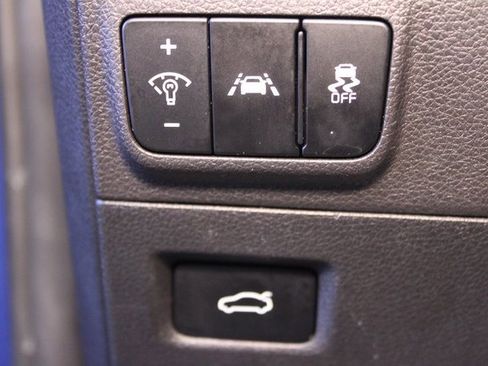 Used 2022 Kia K5 GT-Line image 18