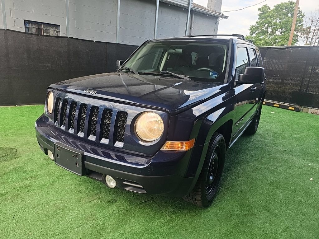 Used 2014 Jeep Patriot Sport w/ Power Value Group FWD image 8