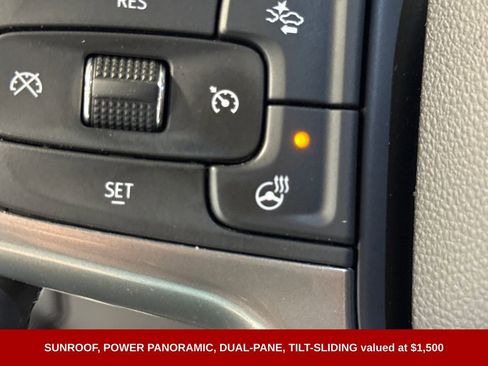 Used 2023 Chevrolet Tahoe Premier AWD/4WD image 4