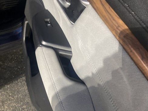 Used 2020 Honda CR-V EX image 28