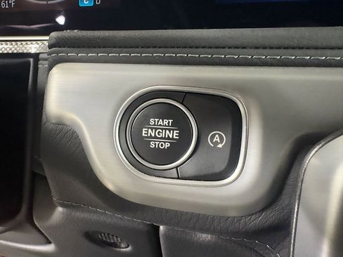Used 2025 Mercedes-Benz G 550 w/ Exclusive Interior Package image 16