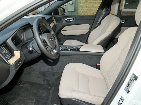 New 2026 Volvo XC60 T8 Plus w/ Protection Package Premier image 18