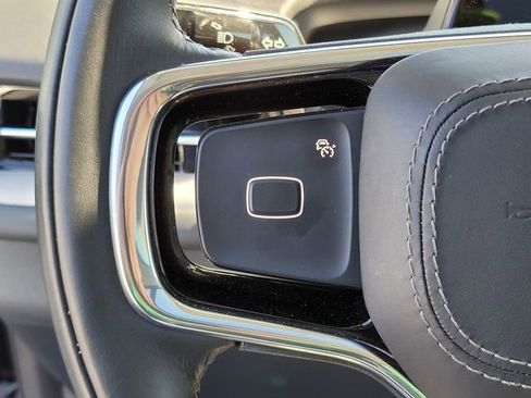 Certified 2025 Lincoln Navigator Reserve AWD/4WD image 24