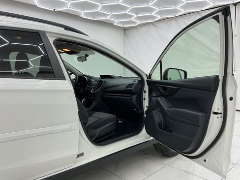Used 2018 Subaru Crosstrek 2.0i Premium AWD/4WD image 17