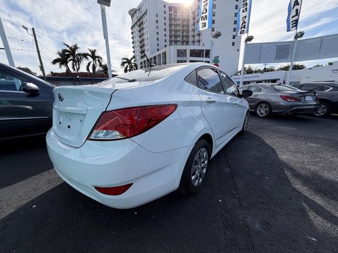 Used 2017 Hyundai Accent SE image 5