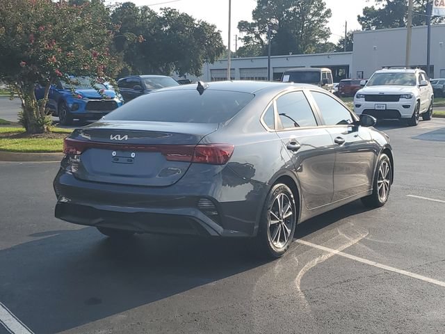 Used 2024 Kia Forte LXS w/ LXS Technology Package FWD image 6