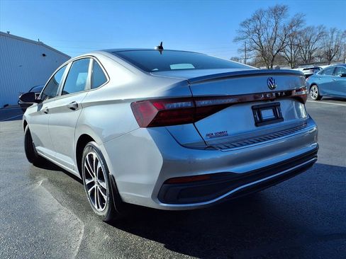 Used 2025 Volkswagen Jetta Sport image 25
