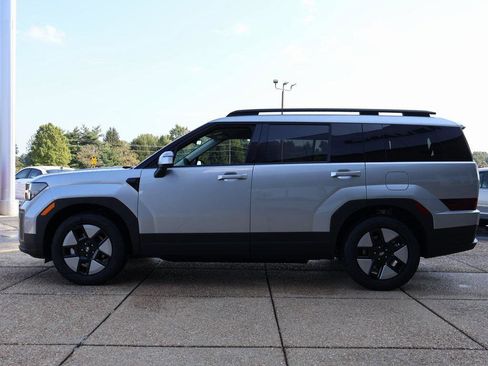 New 2026 Hyundai Santa Fe SEL image 3