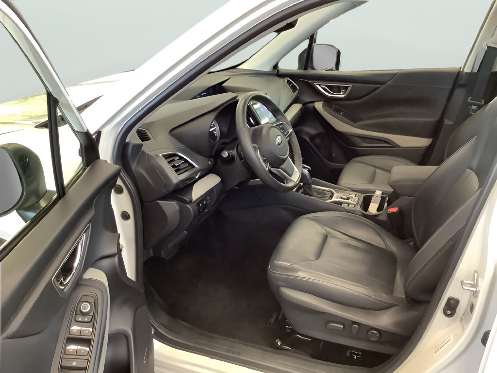 Used 2023 Subaru Forester Limited AWD/4WD image 14