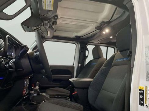 Used 2025 Jeep Wrangler Unlimited Rubicon 4xe w/ Safety Group image 88