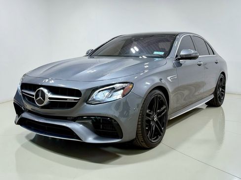 Used 2018 Mercedes-Benz E 63 AMG S image 3