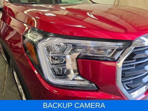 Used 2023 GMC Terrain SLE w/ Driver Convenience Package AWD/4WD image 5
