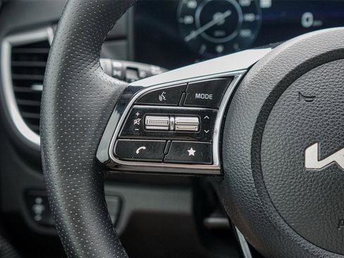 Used 2024 Kia Seltos SX AWD/4WD image 17