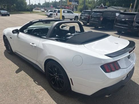 Used 2024 Ford Mustang GT Premium RWD image 36