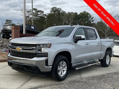 Used 2021 Chevrolet Silverado 1500 LT image 3