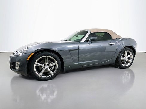 Used 2008 Saturn Sky w/ Premium Trim Package image 3