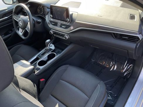 Used 2023 Nissan Altima 2.5 SV image 26