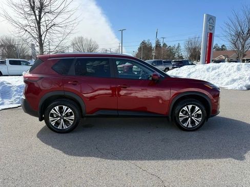 Certified 2023 Nissan Rogue SV w/ SV Premium B Package image 4
