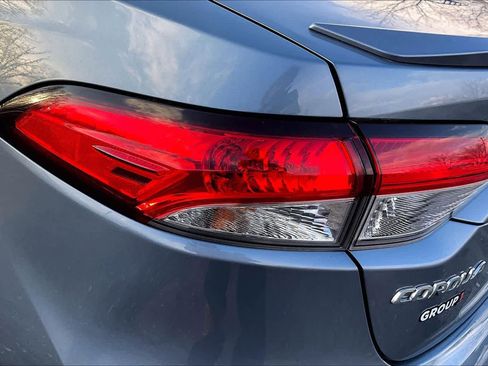 Used 2020 Toyota Corolla SE image 26