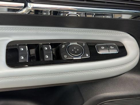 Used 2022 Lincoln Corsair AWD w/ Premium Package image 26
