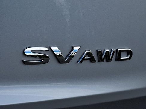 Used 2023 Nissan Rogue SV AWD/4WD image 29