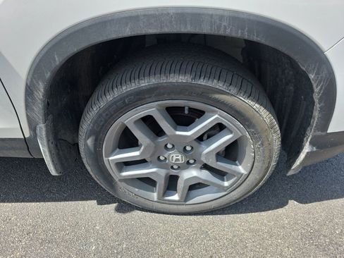 Used 2023 Honda Passport EX-L image 9