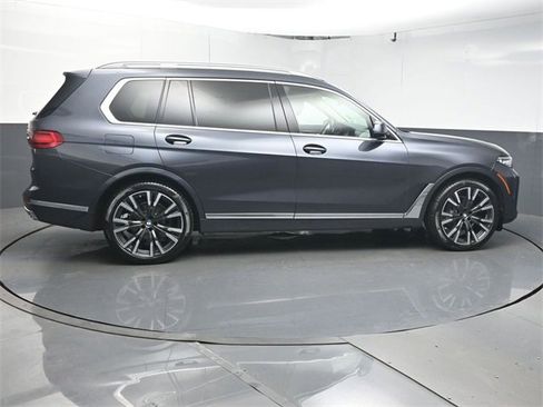 Used 2019 BMW X7 xDrive40i w/ Premium Package image 9