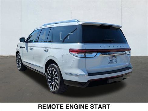 Used 2024 Lincoln Navigator Black Label image 3
