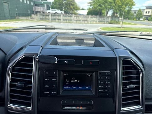 Used 2016 Ford F150 XLT w/ Equipment Group 301A Mid AWD/4WD image 19