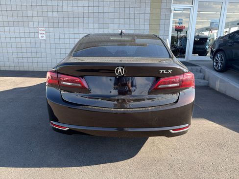 Used 2015 Acura TLX w/ Technology Package FWD image 4