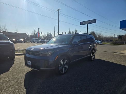 Used 2025 Hyundai Santa Fe Limited image 1