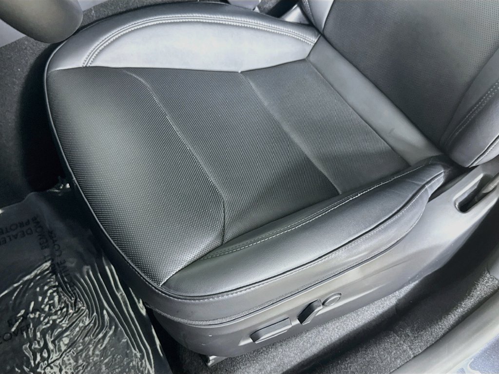 Used 2026 Tesla Model Y AWD image 20