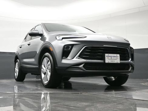 Used 2026 Buick Encore GX Preferred AWD/4WD image 30