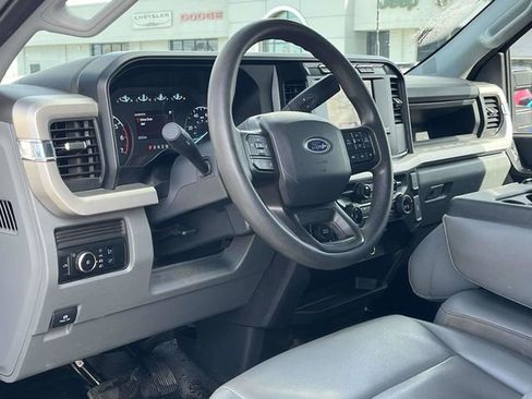 Used 2024 Ford F250 XL w/ FX4 Off-Road Package image 12