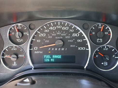 Used 2024 Chevrolet Express 3500 w/ Power Convenience Package RWD image 20