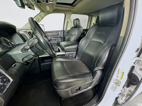 Used 2016 RAM 2500 Laramie w/ Sport Appearance Group AWD/4WD image 22
