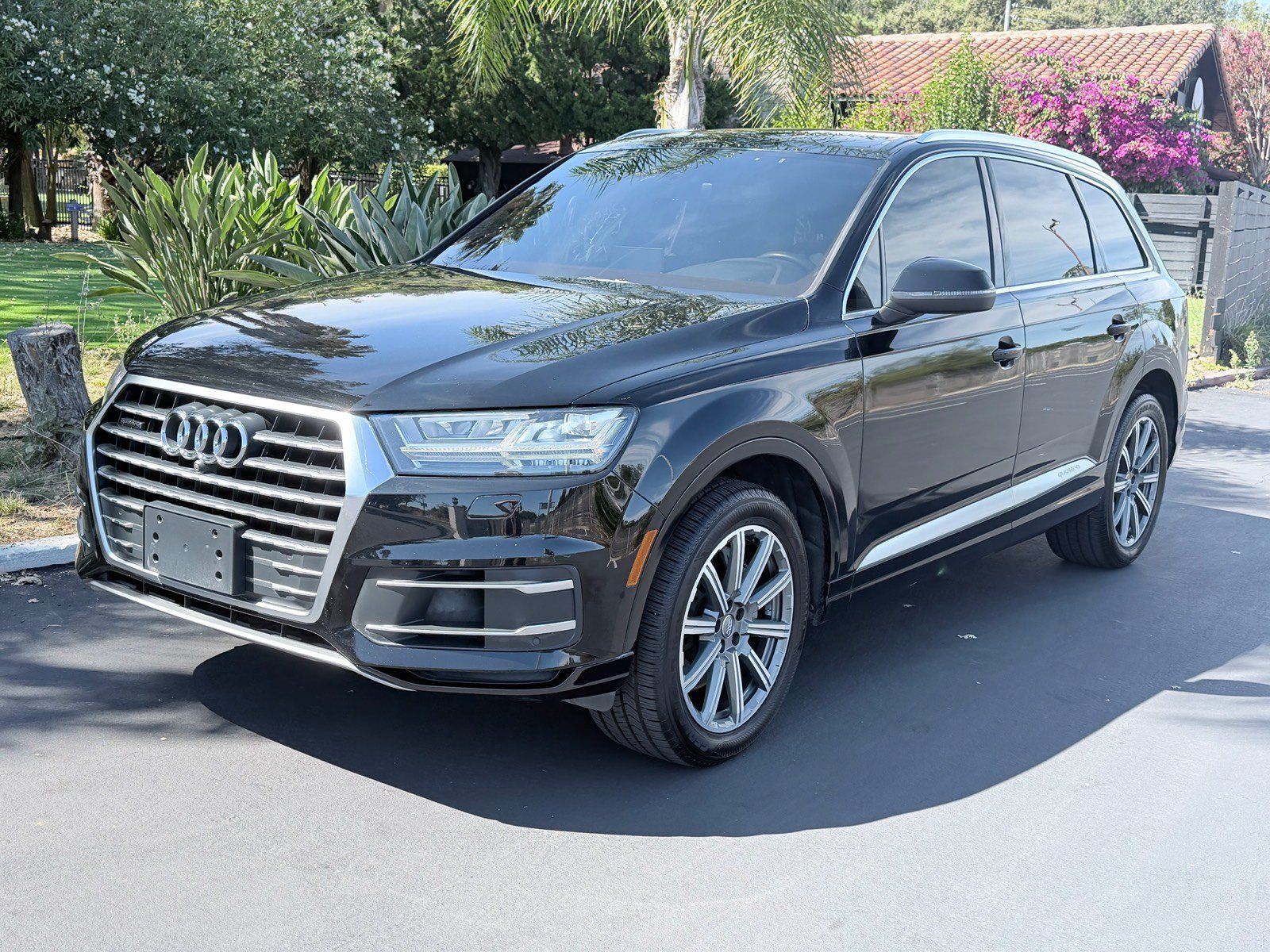 Used 2017 Audi Q7 3.0T Premium Plus w/ Premium Plus Package AWD/4WD image 1