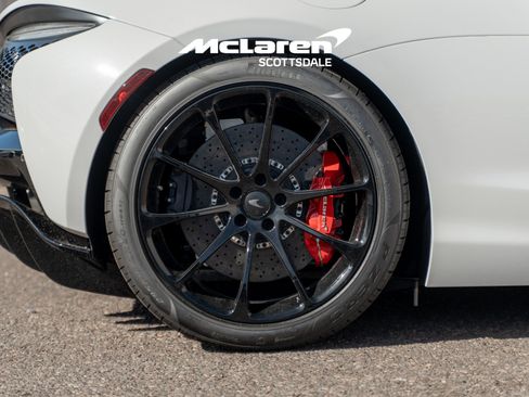 New 2026 McLaren Artura image 20