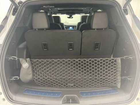 Used 2023 Buick Enclave Avenir image 25