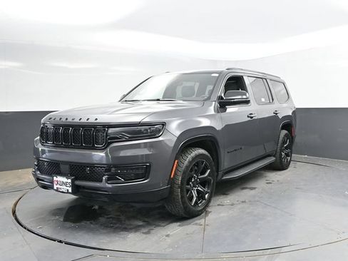 Used 2024 Jeep Wagoneer Series II AWD/4WD image 8