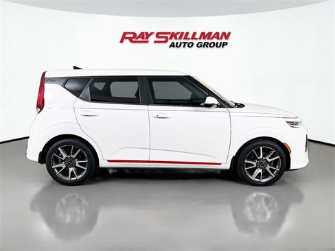 Used 2022 Kia Soul Turbo image 8
