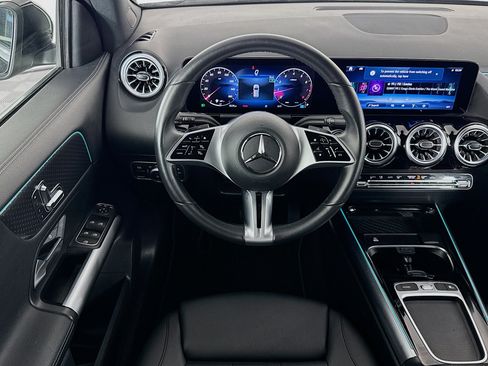 Used 2025 Mercedes-Benz GLA 250 image 15