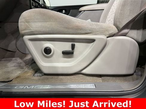 Used 2005 GMC Envoy SLE w/ Sle Preferred Equipment Group image 20