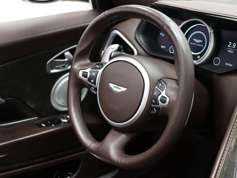 Used 2019 Aston Martin DB11 Volante RWD image 93