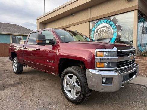 Used 2015 Chevrolet Silverado 2500 LT w/ LT Convenience Package image 1