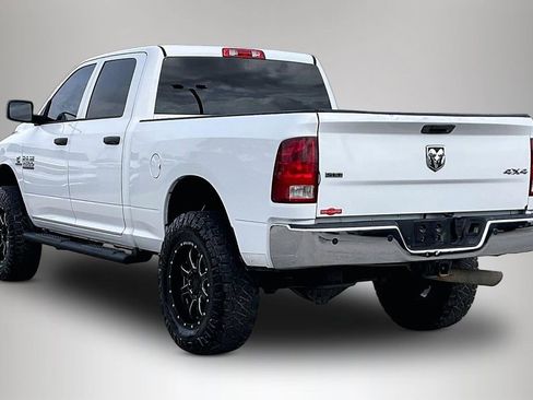 Used 2014 RAM 2500 Tradesman w/ Chrome Appearance Group AWD/4WD image 4