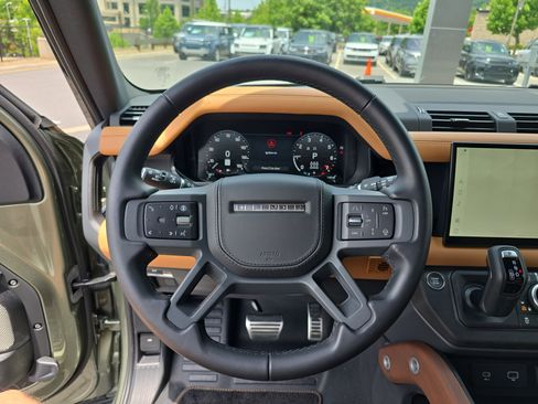 Certified 2024 Land Rover Defender 130 X AWD/4WD image 30