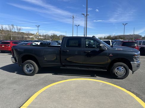 New 2026 RAM 3500 Tradesman image 7