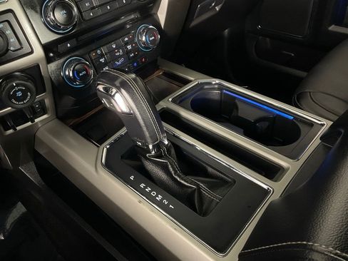 Used 2016 Ford F150 Lariat w/ Equipment Group 501A Mid image 18